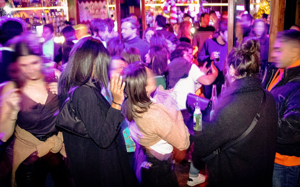 berlin pub crawl by mad party crew